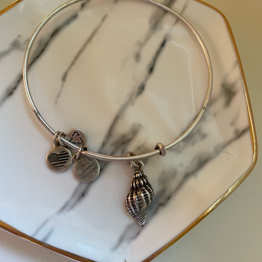 Alex & Ani Bracelet: Seashell